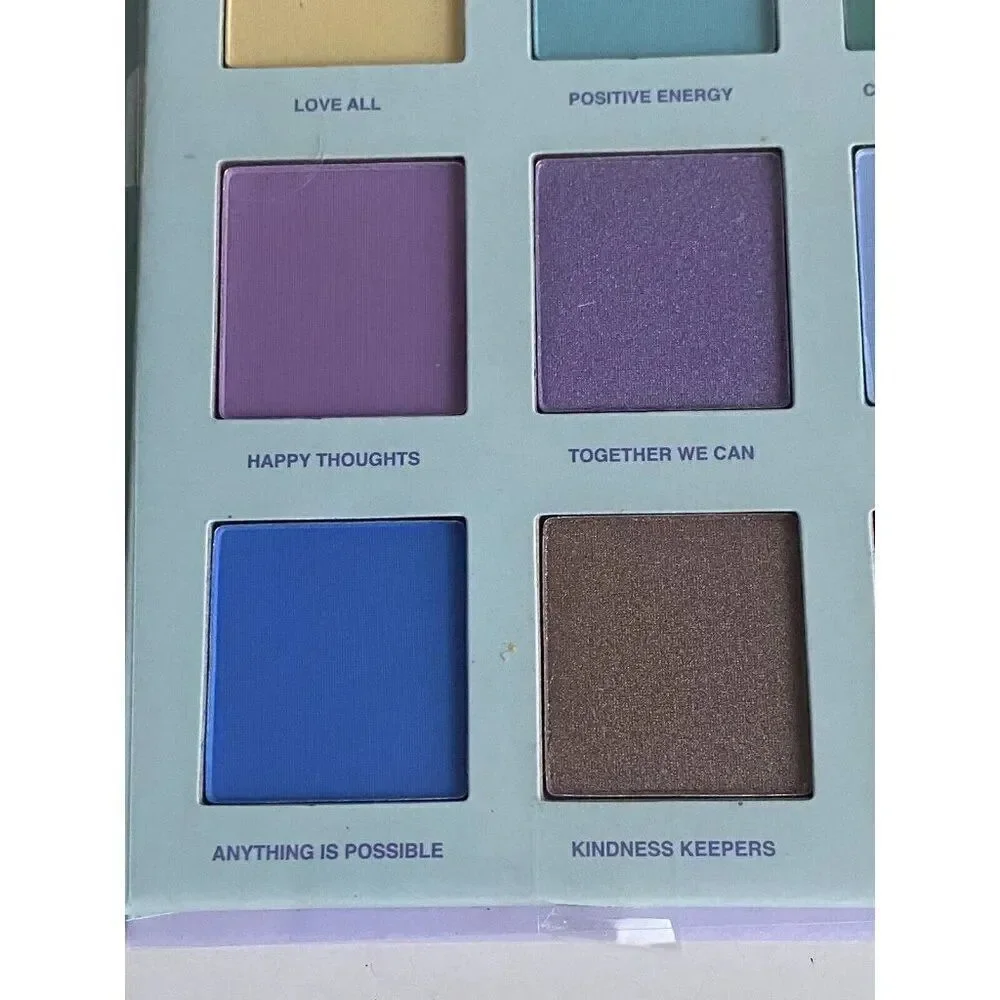 Care Bears 12‎ Eyeshadow Palette Pastel Makeup Rainbow Shimmer Matte With Mirror
